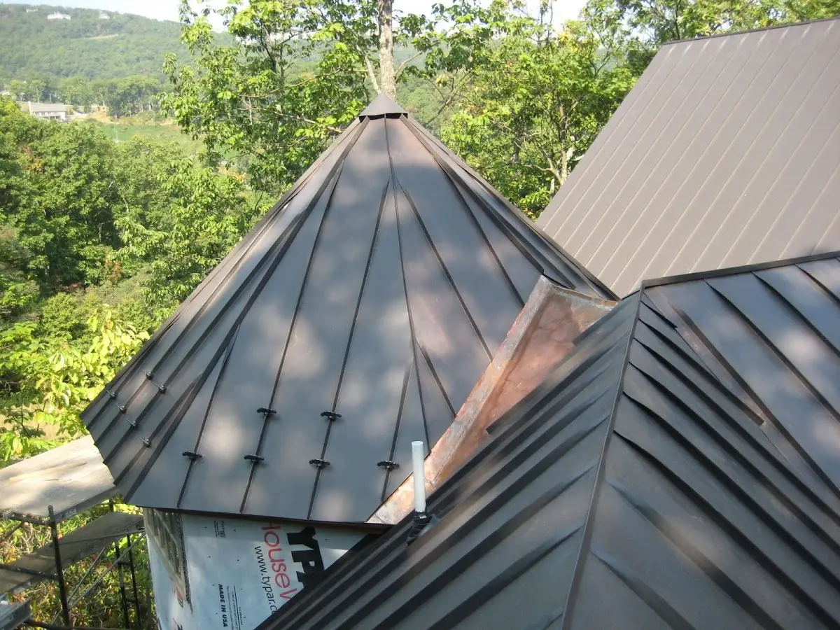 Professional Roof Tarp Installation by Craftsman Roofing in Villa Valencia
